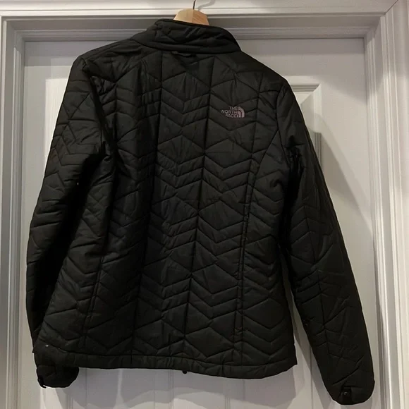 The North Face Women’s Coat - Picture 5 of 5